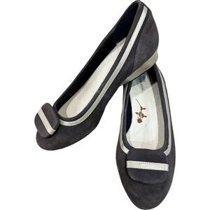 Ross Hommerson Dusty Brown and Beige Round Toe Shoes with Oval Top.